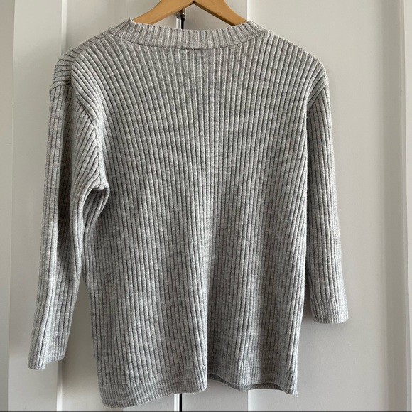 Light grey ribbed mock turtleneck sweater - Picture 7 of 7